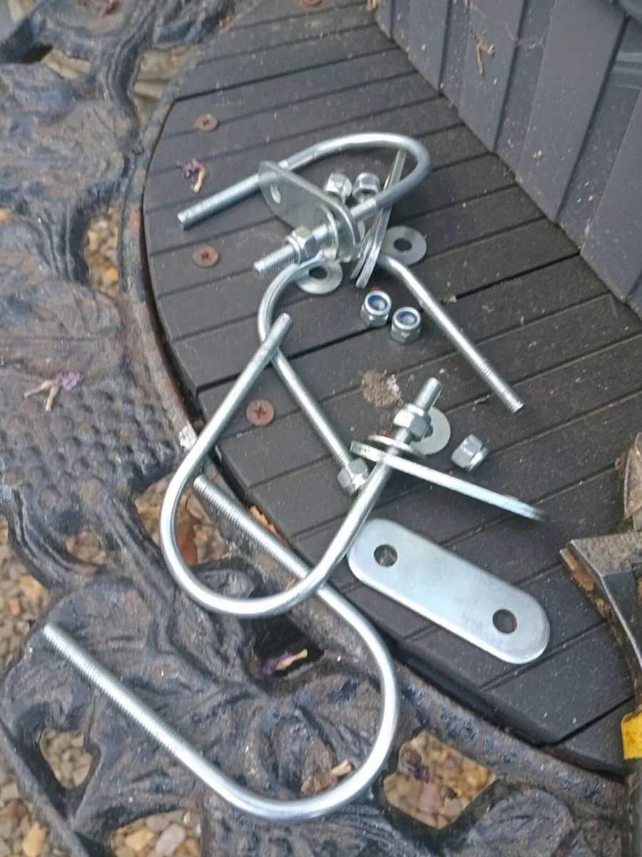 New roof ladder bracket - Image 4