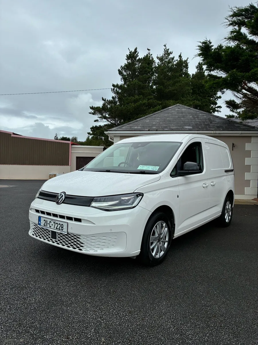 2021 Volkswagen Caddy Cargo EDITION - Image 2