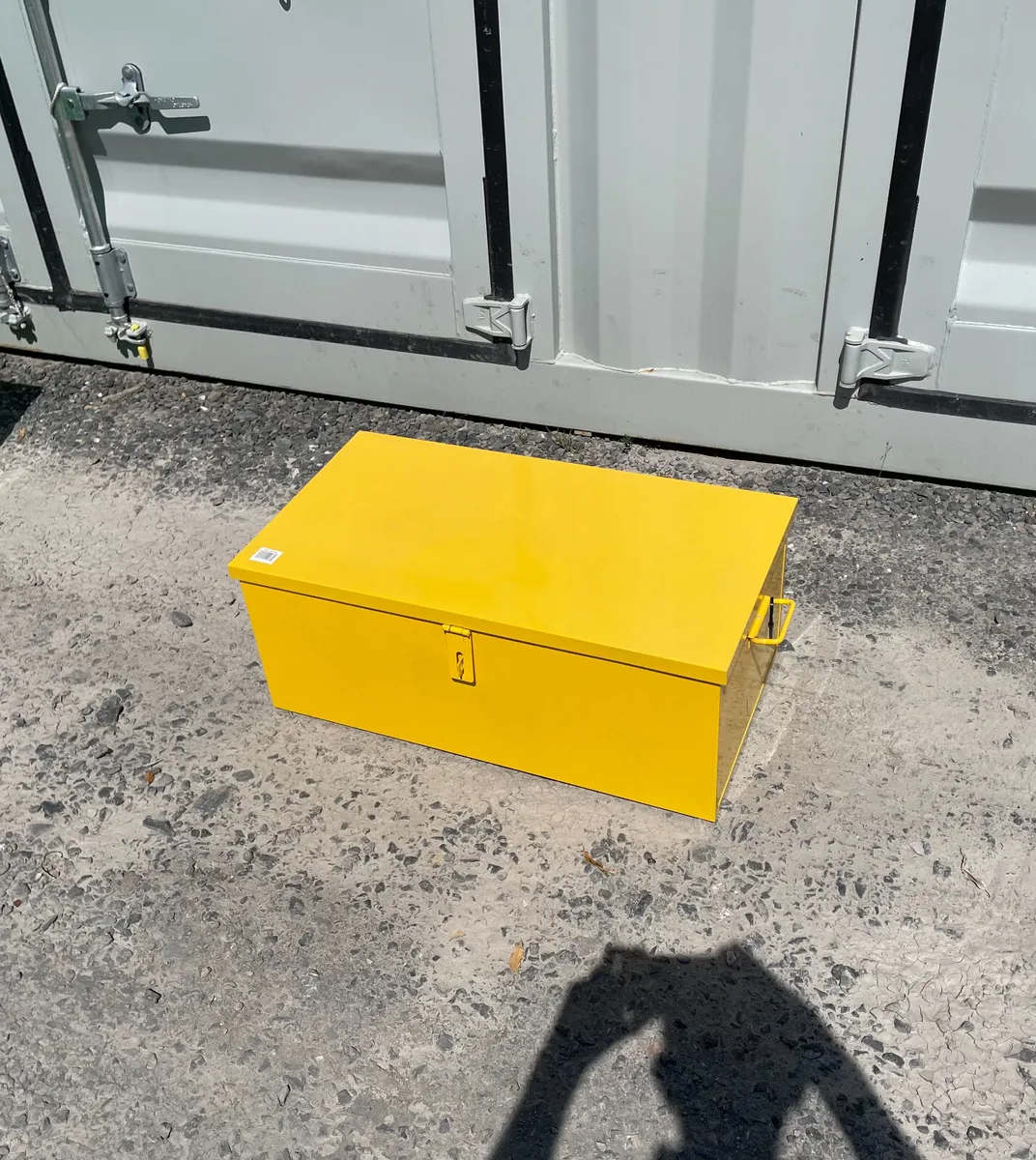 New Small Job Box **Online Auction** - Image 1