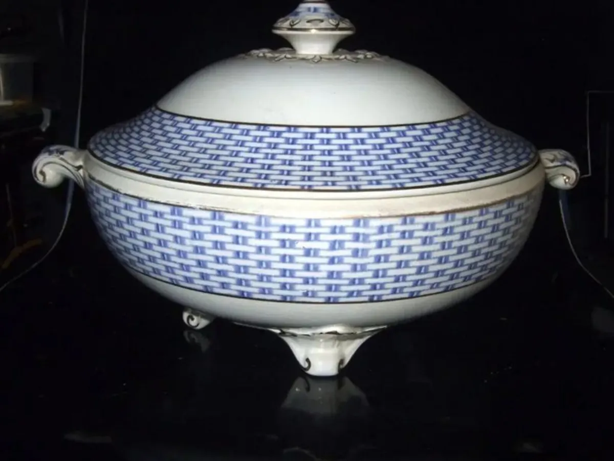 Antique Soho Pottery "Montauban" Blue Basket-Weave - Image 3