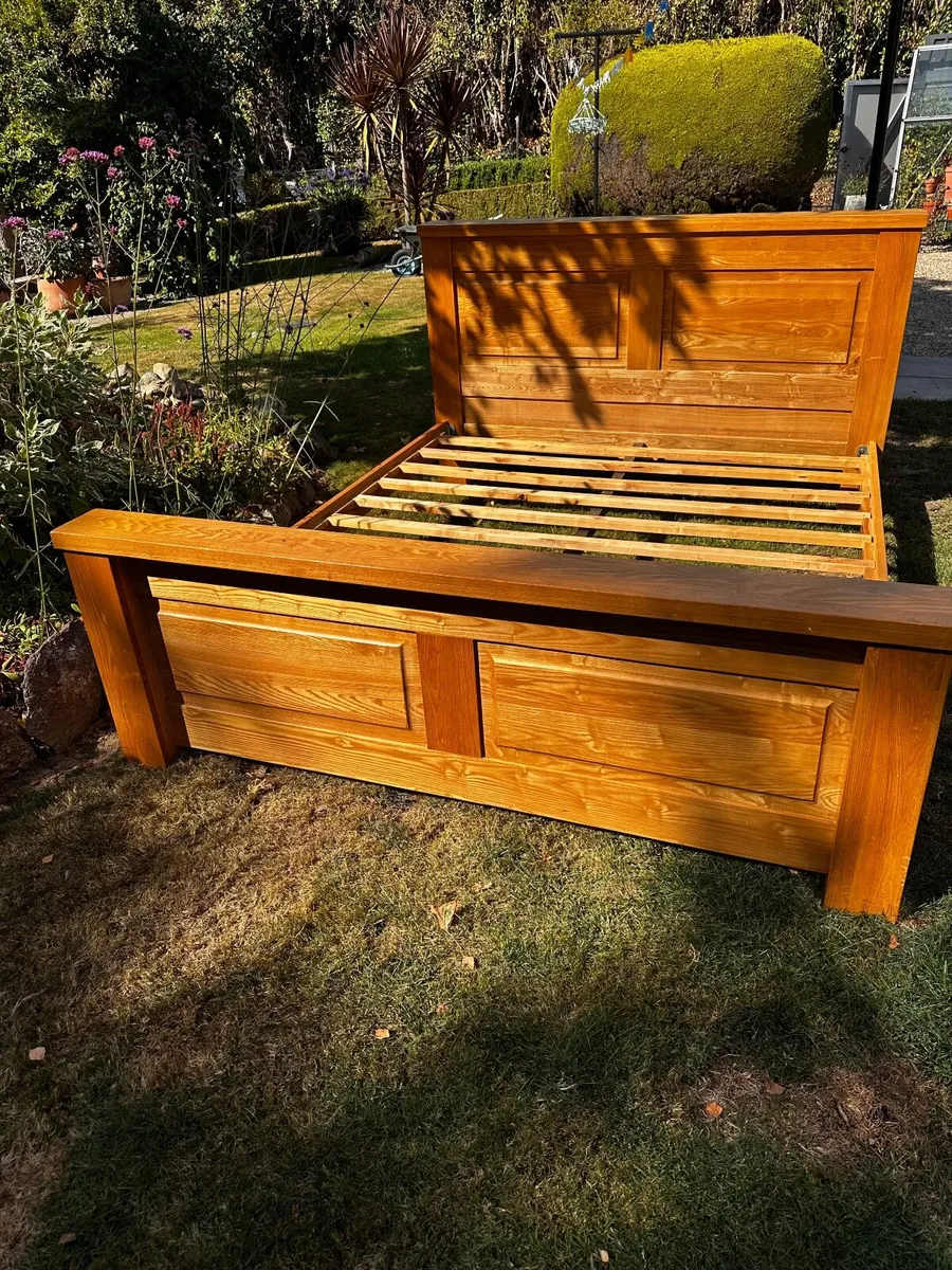 Double bed base and headboard - Image 3