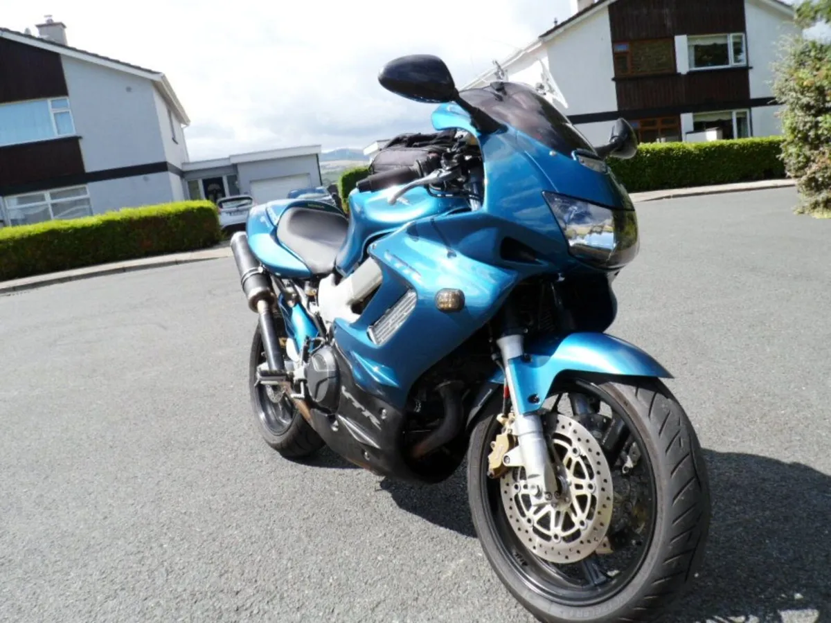 HONDA VTR 1000 FIRESTORM (V-TWIN) - Image 3