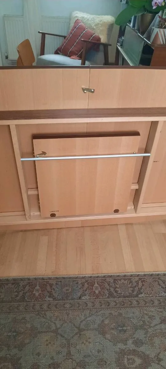 Dining table - Image 3