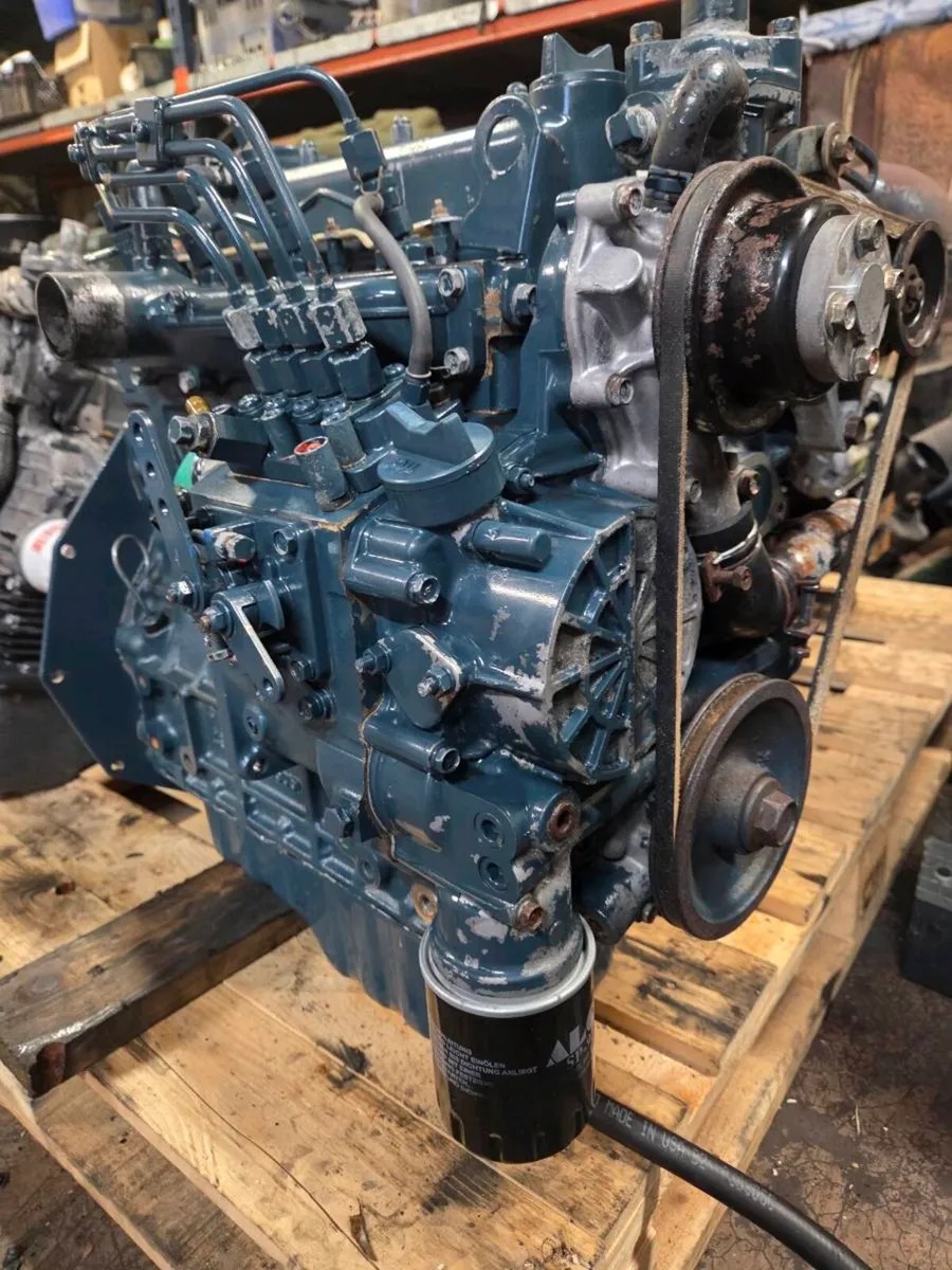 Kubota V1505 4 cylinder diesel engine - Image 1