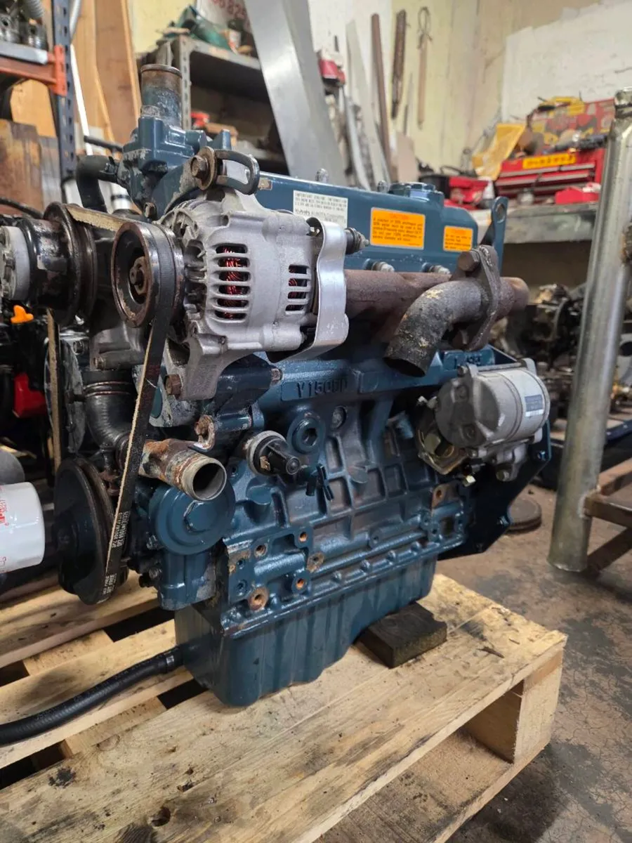 Kubota V1505 4 cylinder diesel engine - Image 3