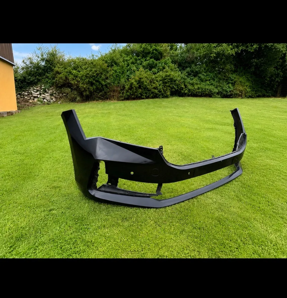 Skoda Superb 2025 - Front Bumper - Image 1