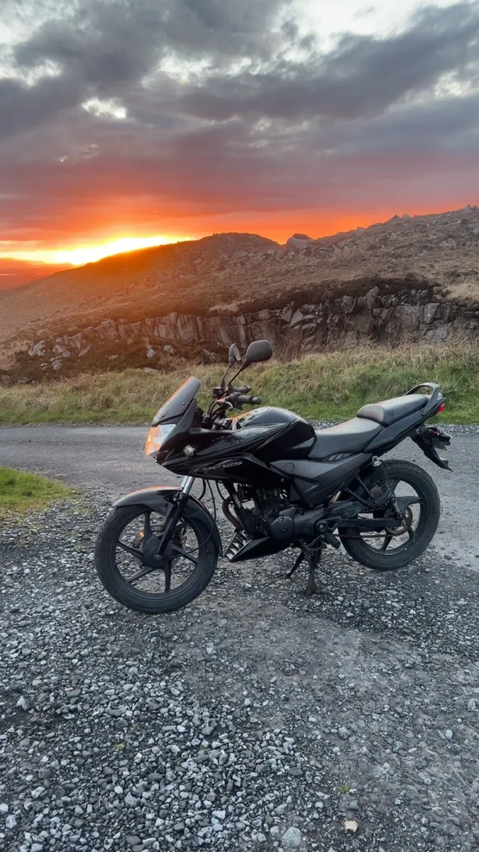 Honda 125 cbf - Image 1