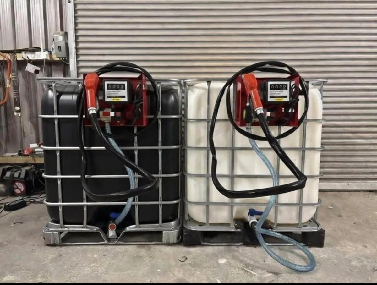 IBC tank (1000L) with fuel pump and meter. - Image 3