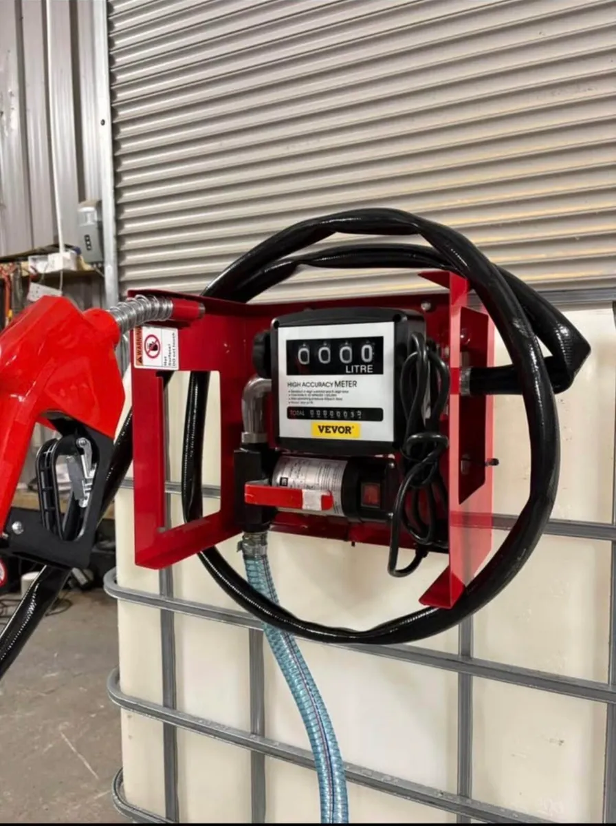 IBC tank (1000L) with fuel pump and meter. - Image 2