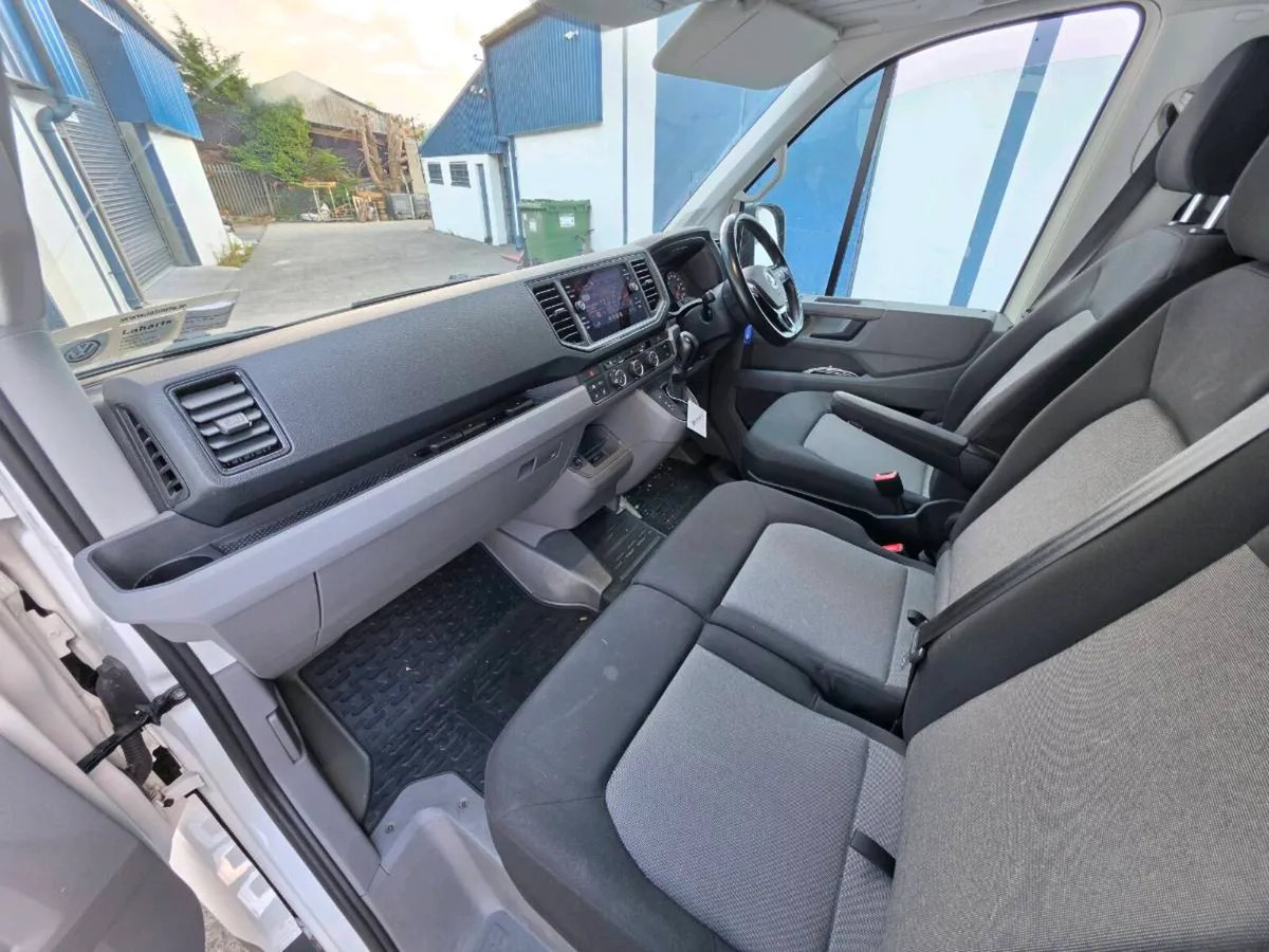 VW Crafter LWB 177bhp - Image 4