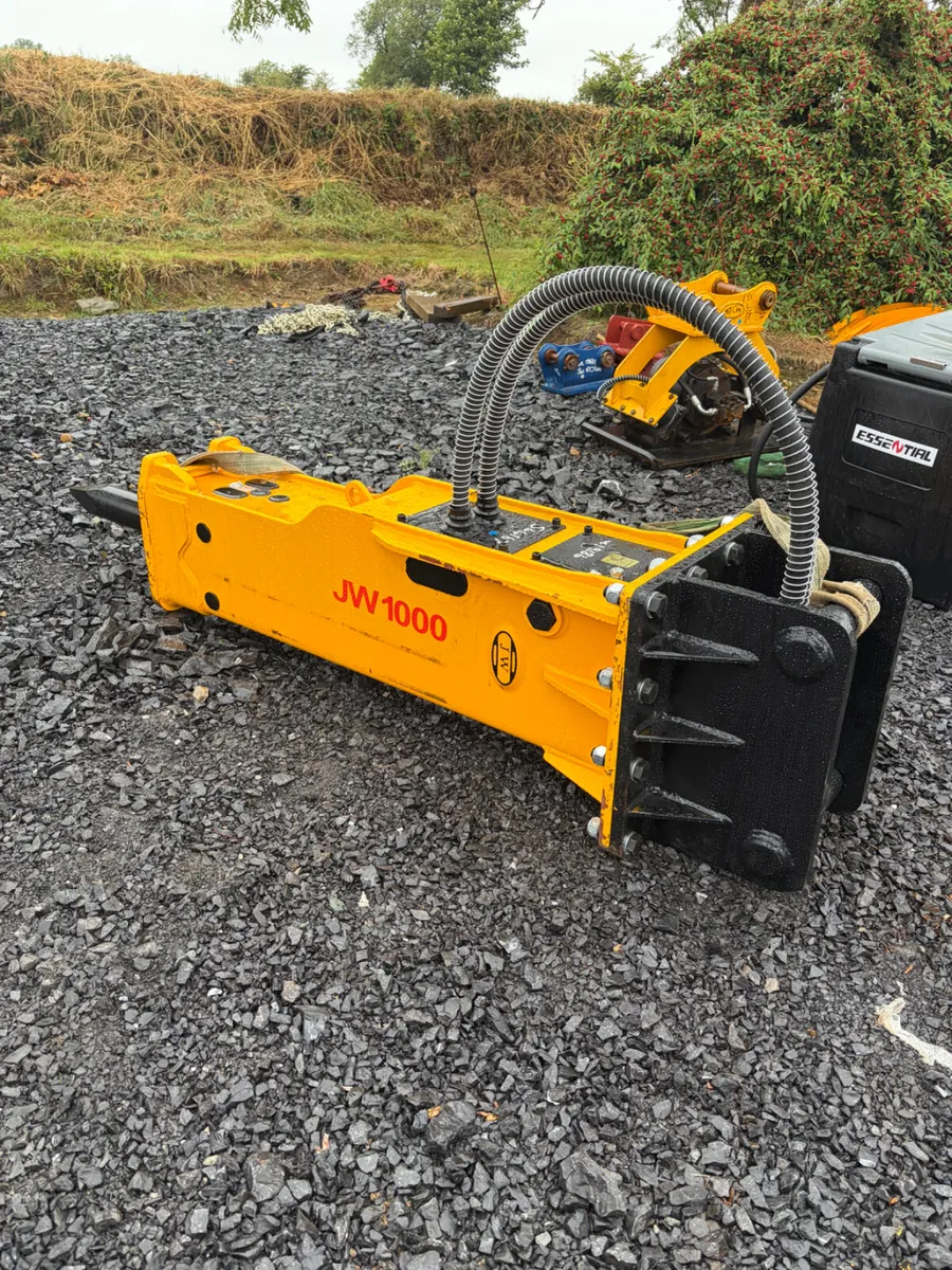 Unused JW Rock breaker 65mm pin  Ready for Work - Image 2