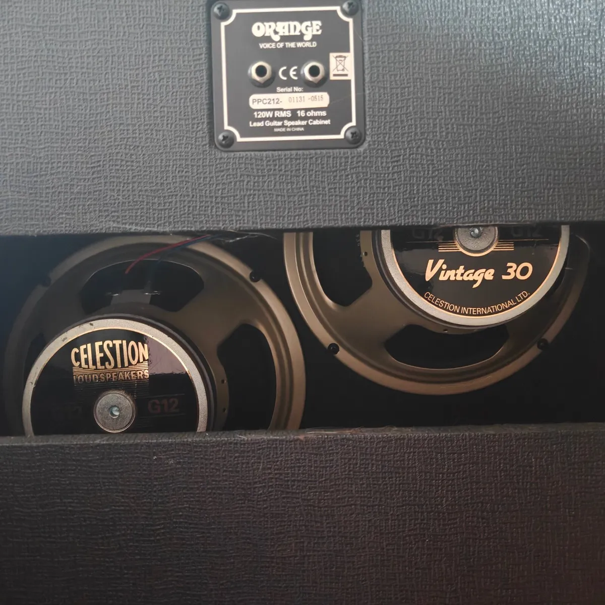 Orange 2 x 12 guitar speaker cab 120 watt 200 euro - Image 2