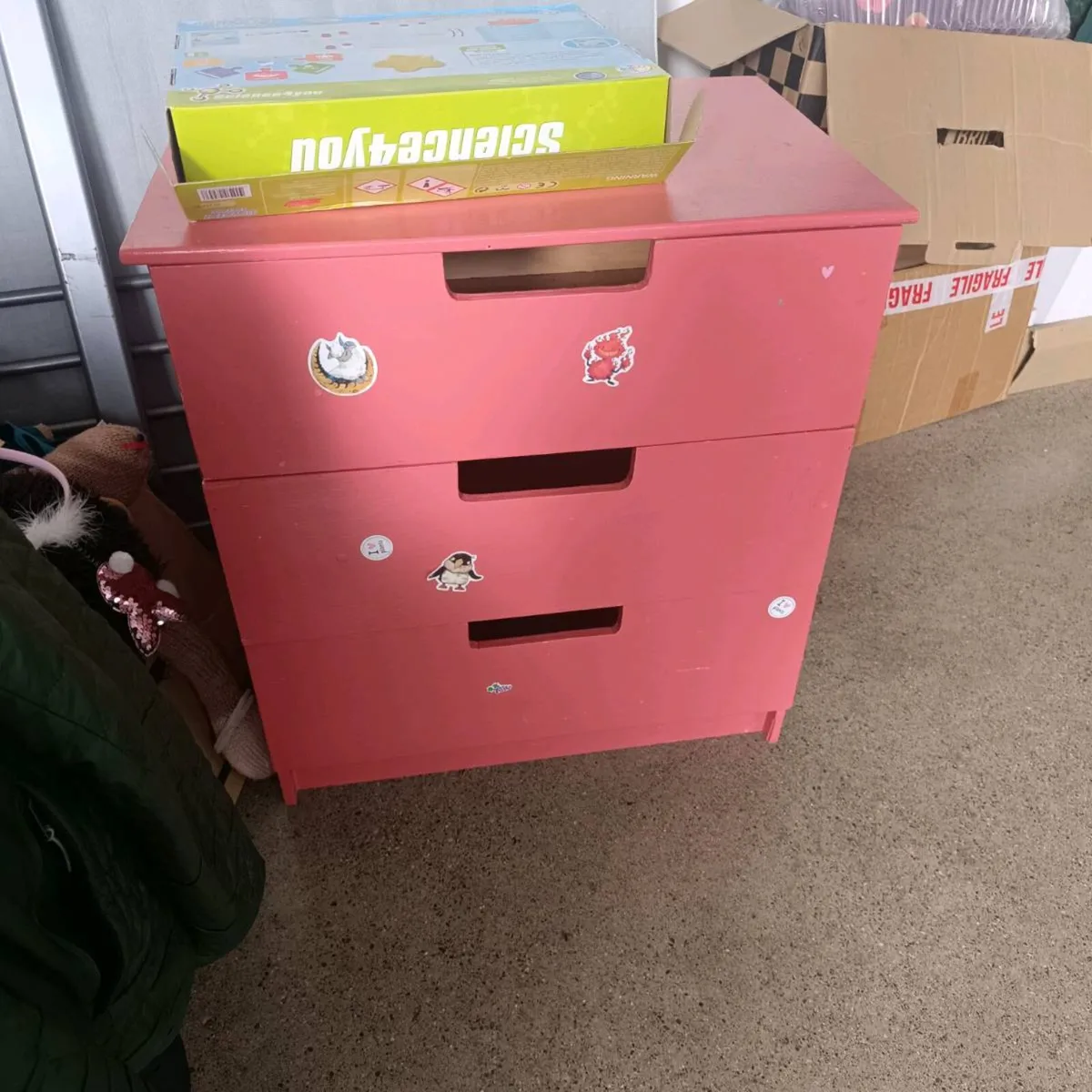 Chest of drawers - Image 1