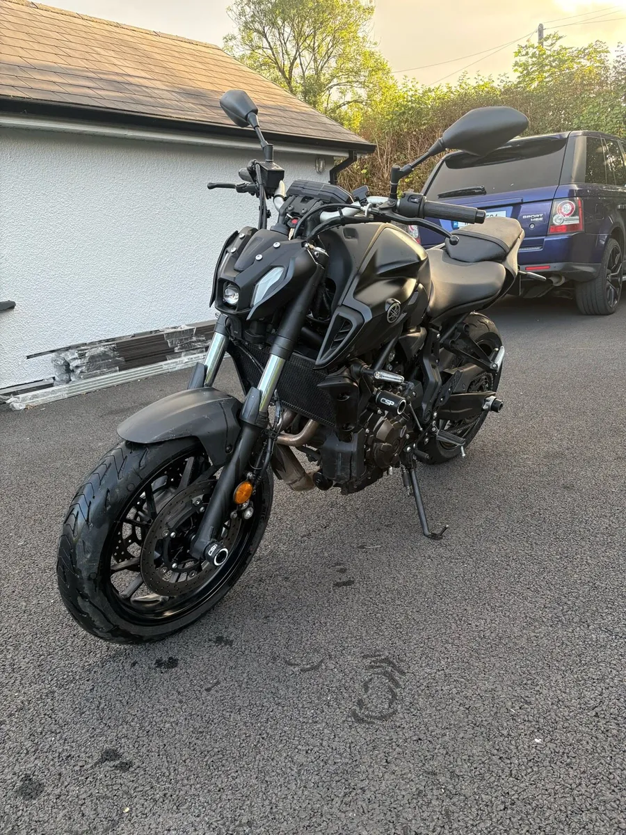 2021 yamaha mt 07 - Image 2