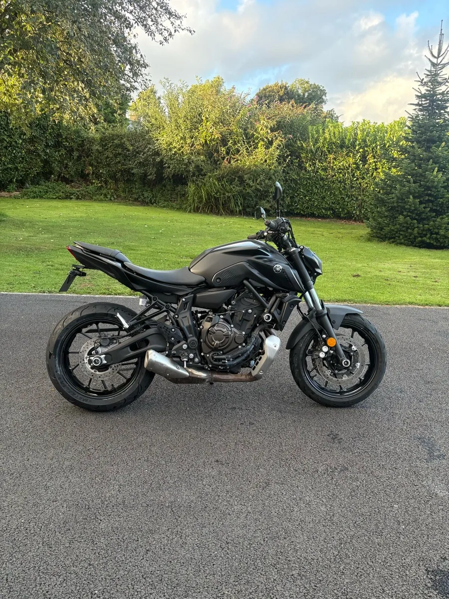 2021 yamaha mt 07 - Image 4