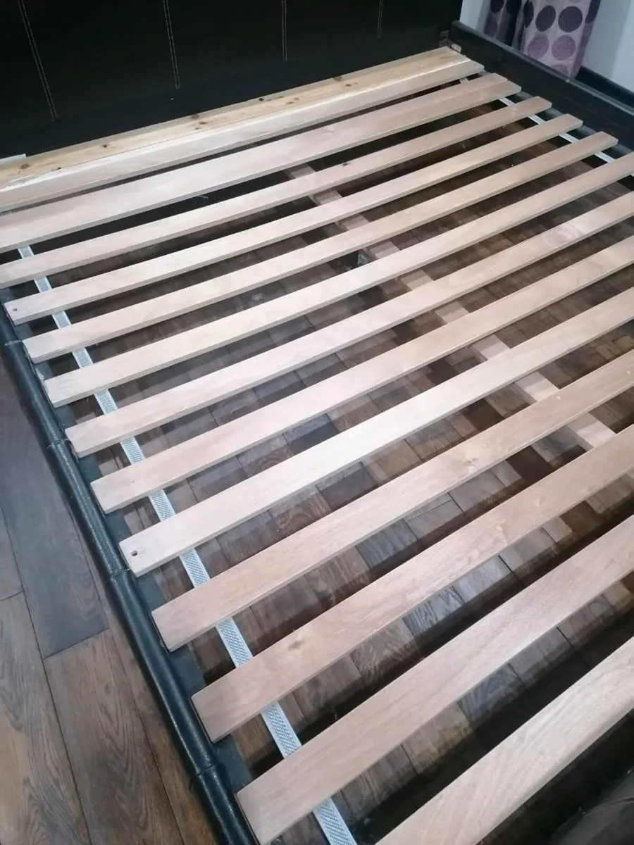 Bed frame - Image 3