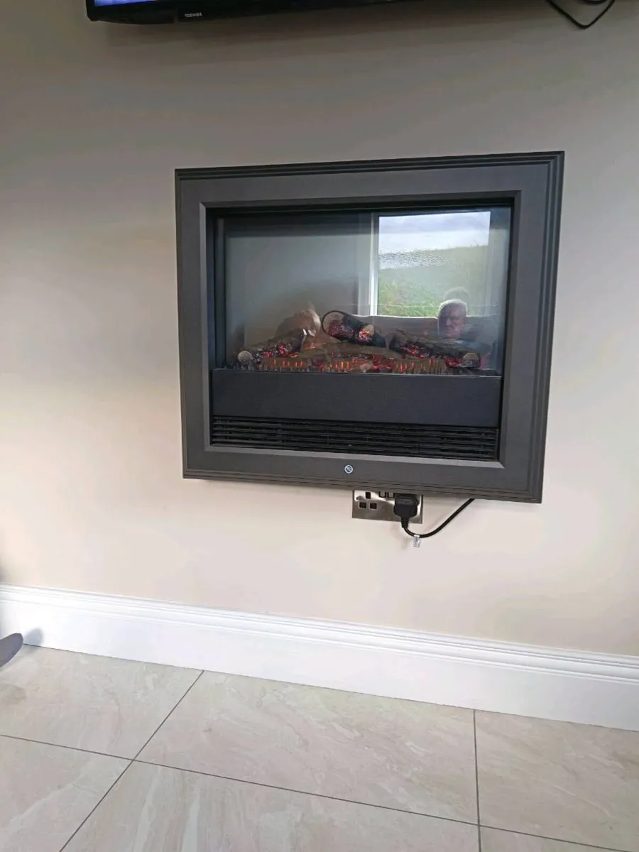 Electric fire - Image 1