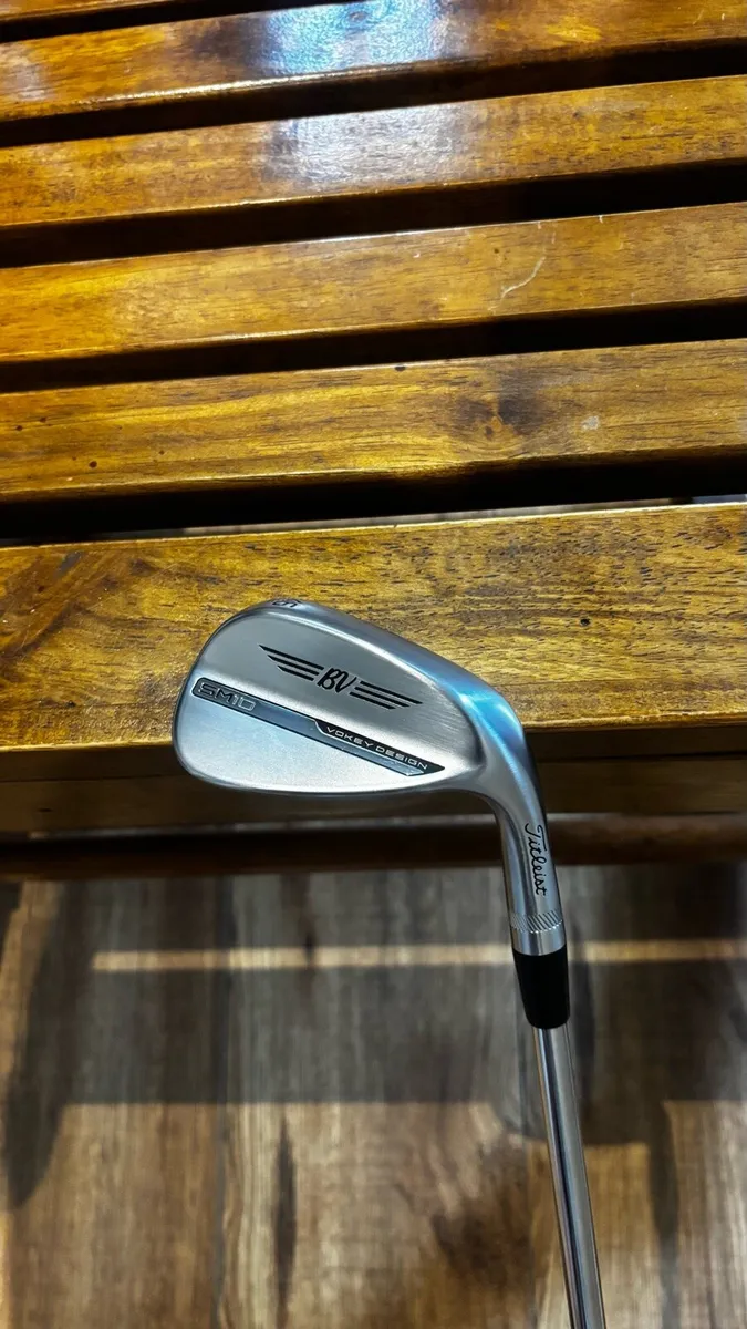Titliest Vokey SM10 46 degree wedge 10-F grind - Image 1
