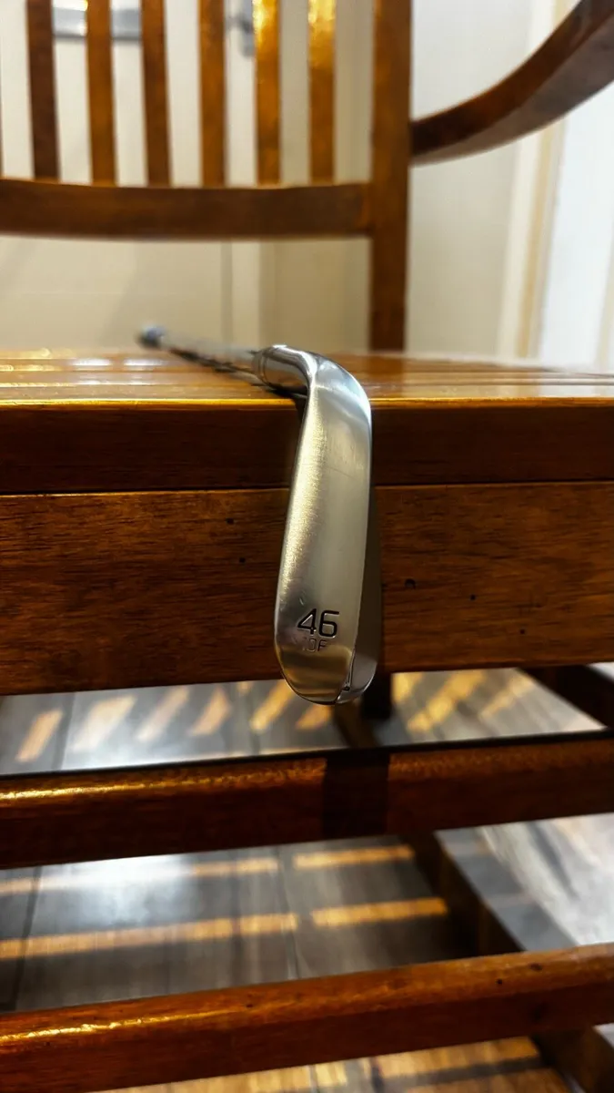 Titliest Vokey SM10 46 degree wedge 10-F grind - Image 2