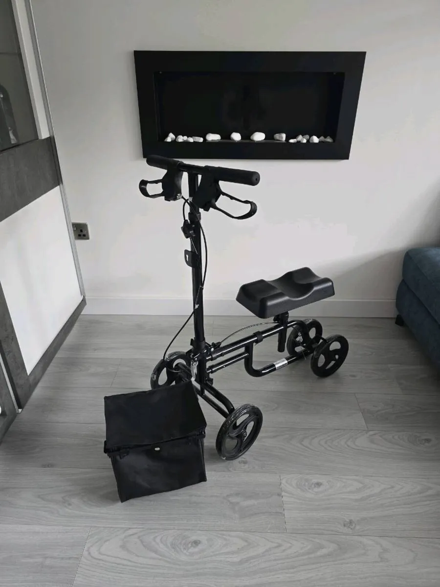 Rolling Knee Rollator - Image 4
