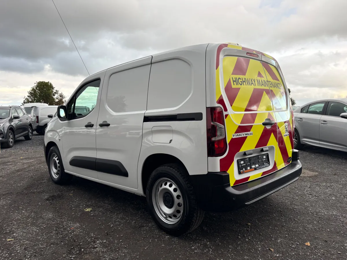 Peugeot Partner - Image 1