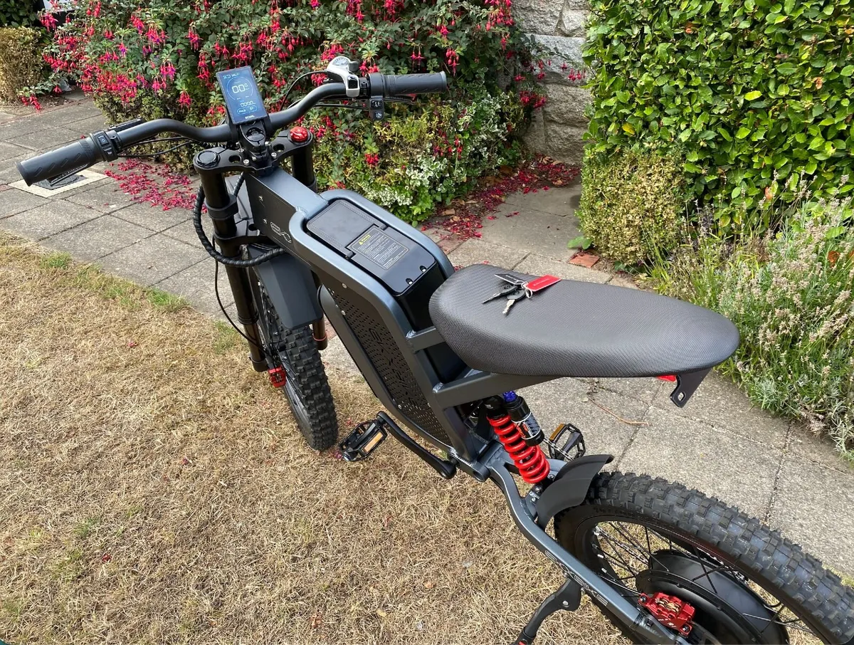 EKX X21 Max 6KW Ebike – Like New – Only 37km - Image 2