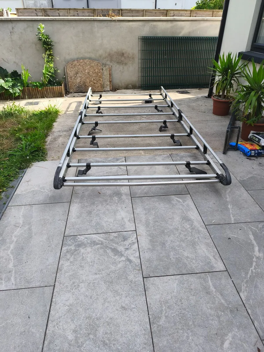 Roof rack - Image 2