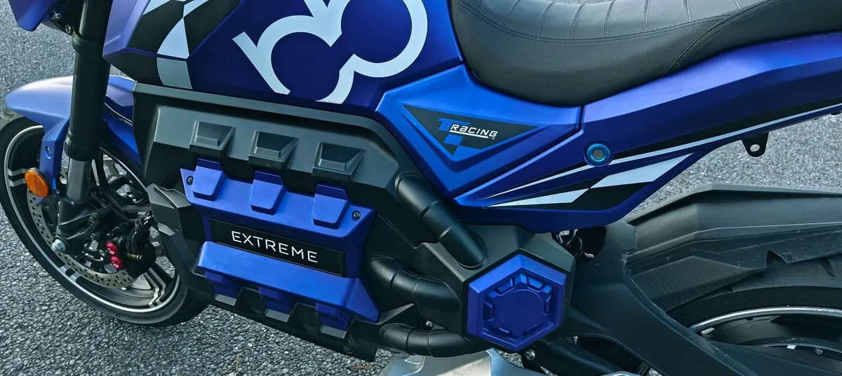 Electric Motorcycle 2022 - Image 2