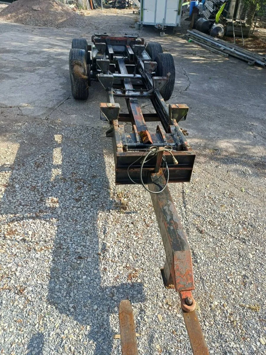 Trailer chassis - Image 1