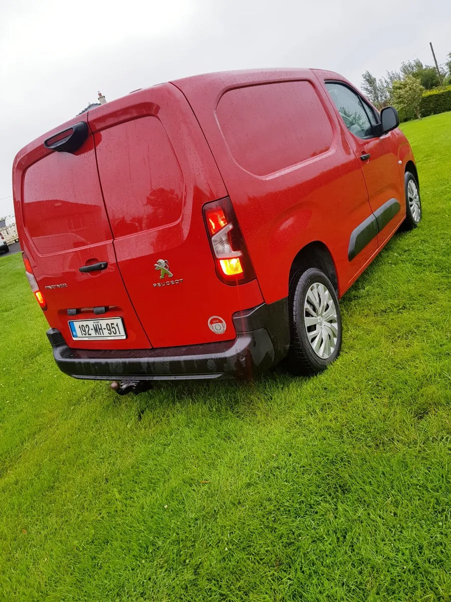 Peugeot partner, 1.6hdi, new model - Image 2