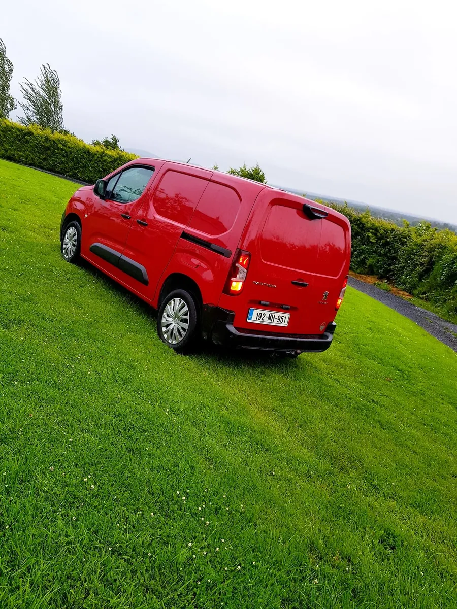 Peugeot partner, 1.6hdi, new model - Image 4