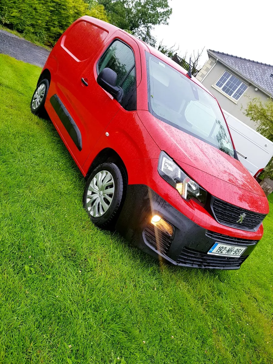 Peugeot partner, 1.6hdi, new model - Image 1