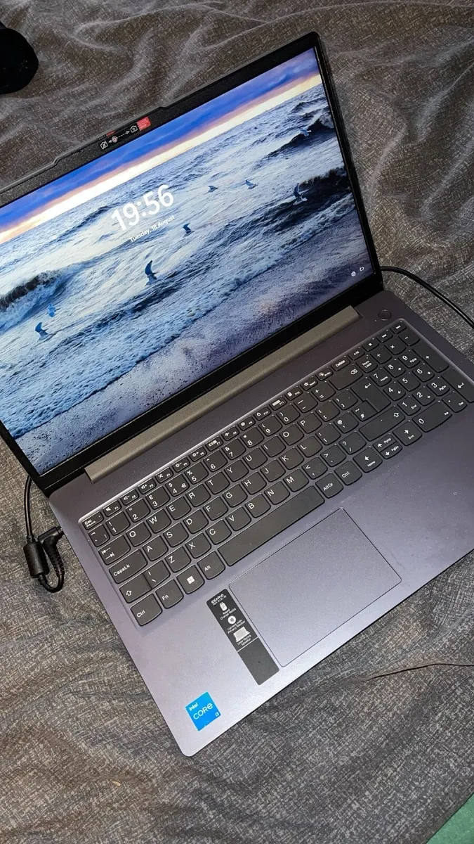Laptop - Image 1