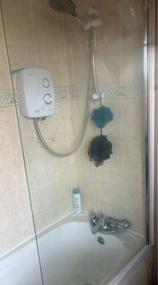 Bath shield shower screen - Image 1