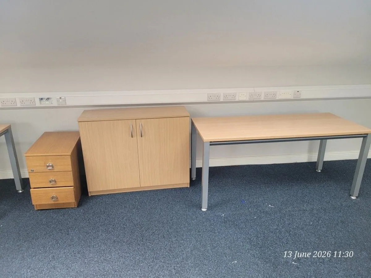 Office Desks- As New - Image 4