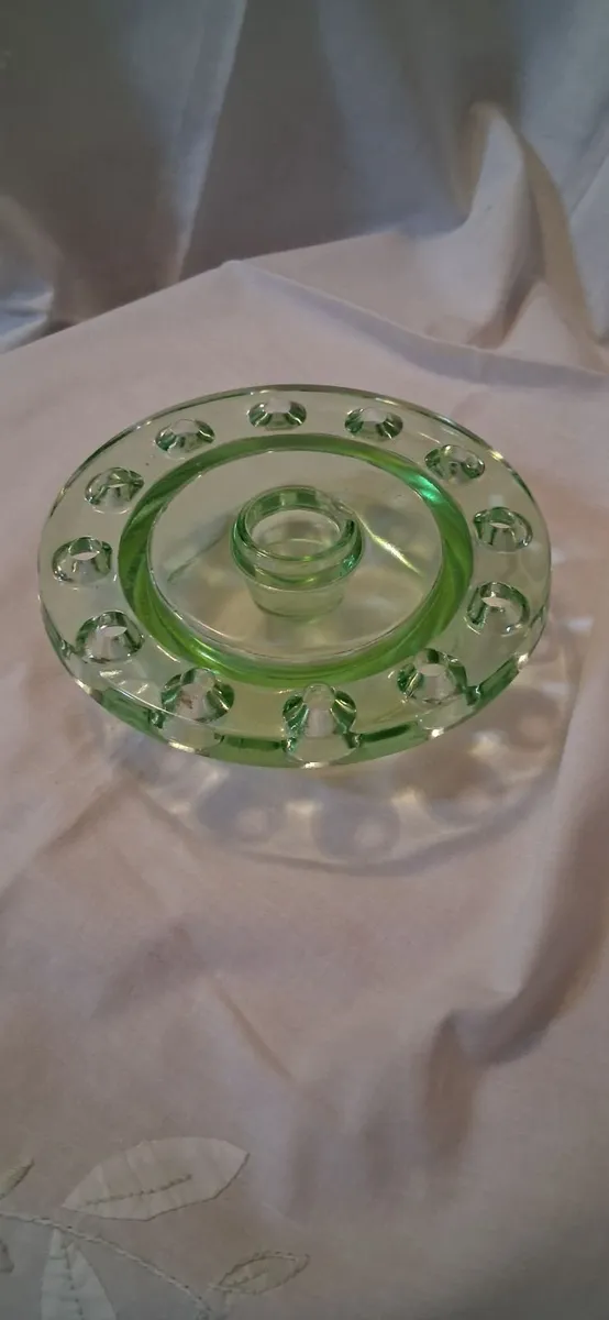 Vintage Glass Centrepiece - Image 4