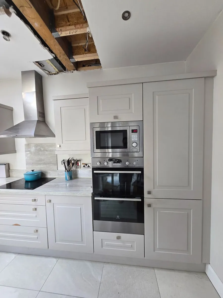 Kitchen - Image 4