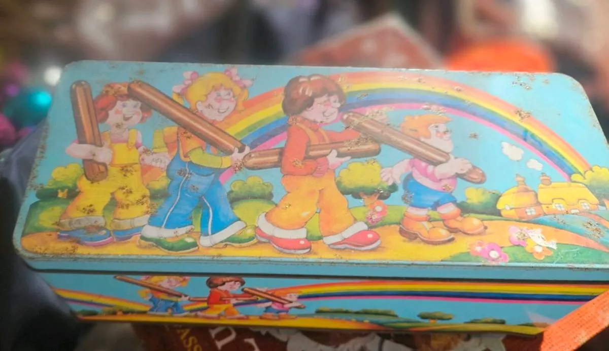 Collectable Biscuit Tins - Image 3