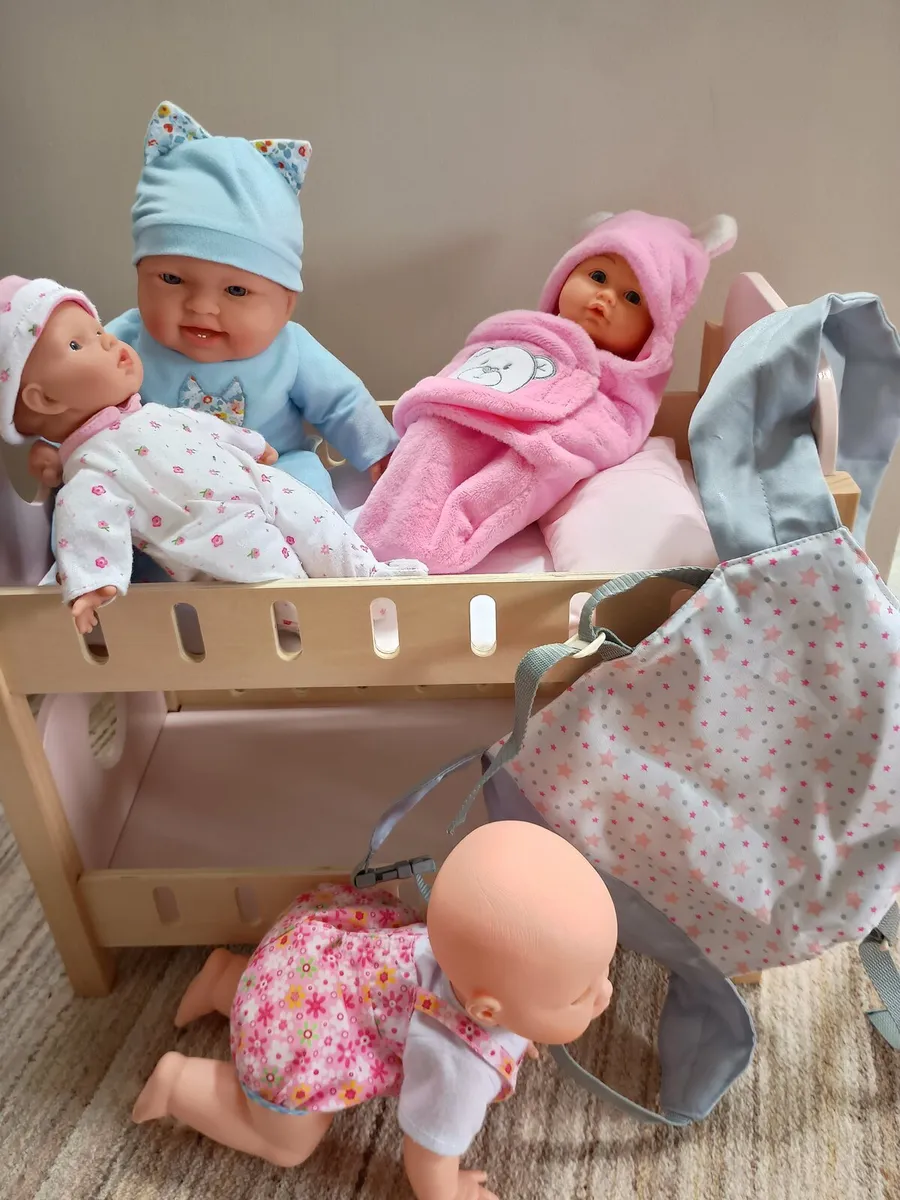 Doll Bunk Bed with Dolls
