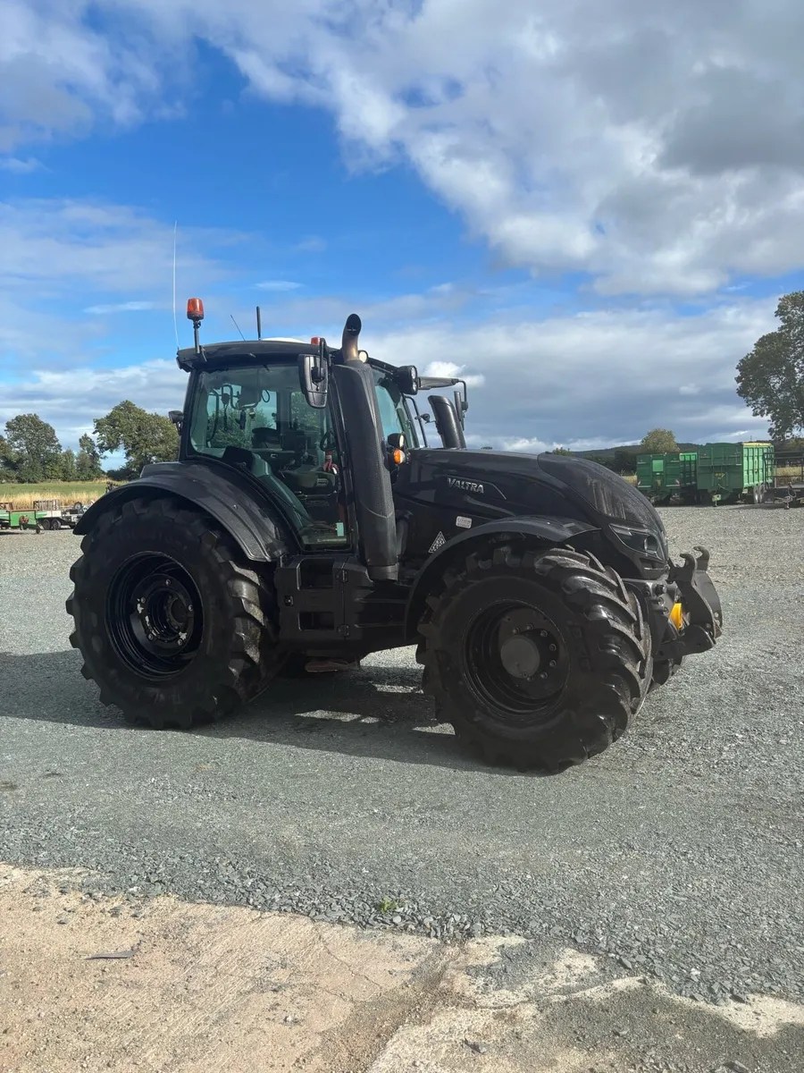 Valtra t214d - Image 1