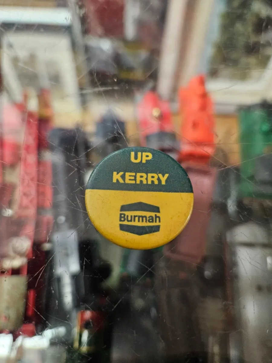 Vintage UP Kerry Burmah Pin - Image 1