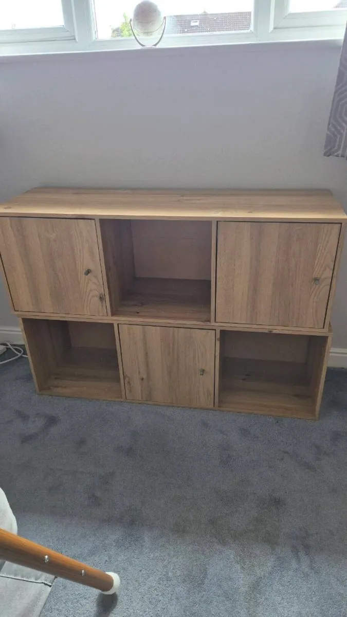 Stackable Sheling units - Image 1