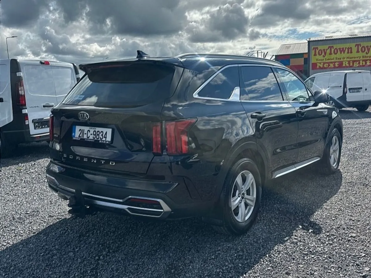 Kia Sorento SORENTO COMMERCIAL 5DR AUTO - Image 3