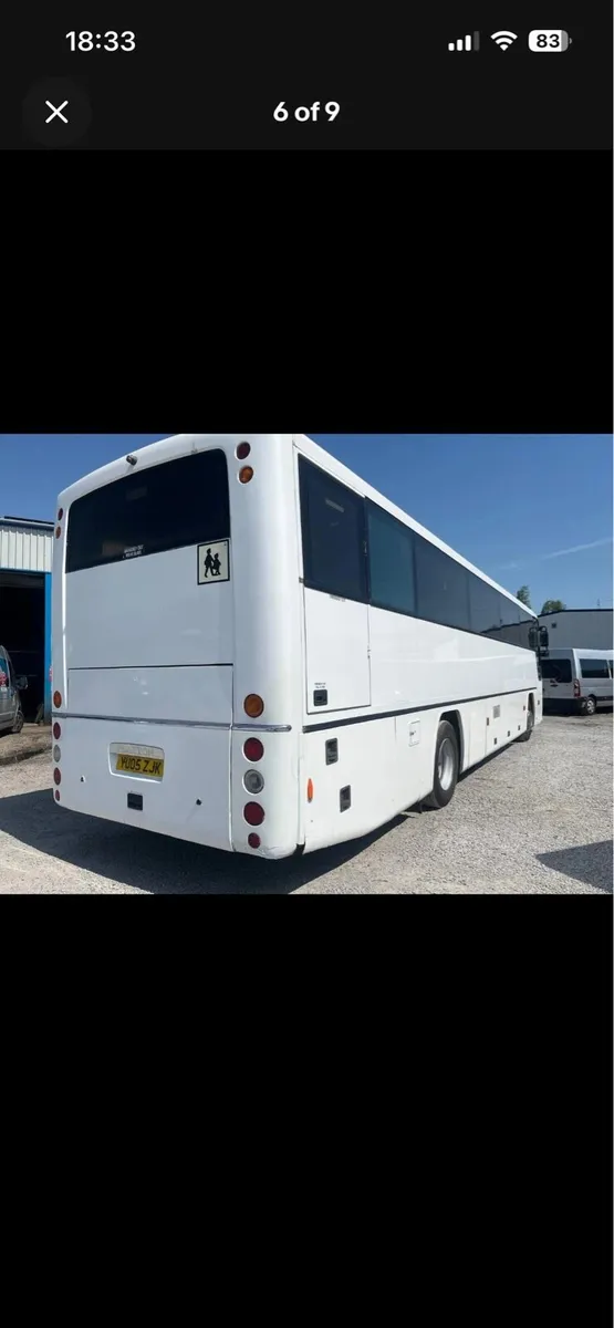 2005 PLAXTON PROFILE DENNIS JAVELIN 70 SEAT COACH - Image 4