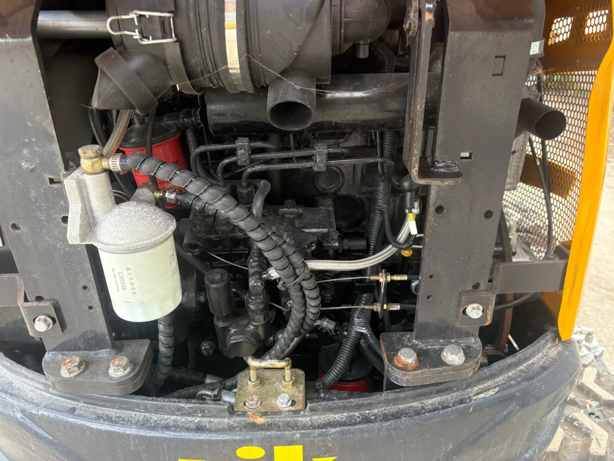 RJK 1.8 digger - Image 3