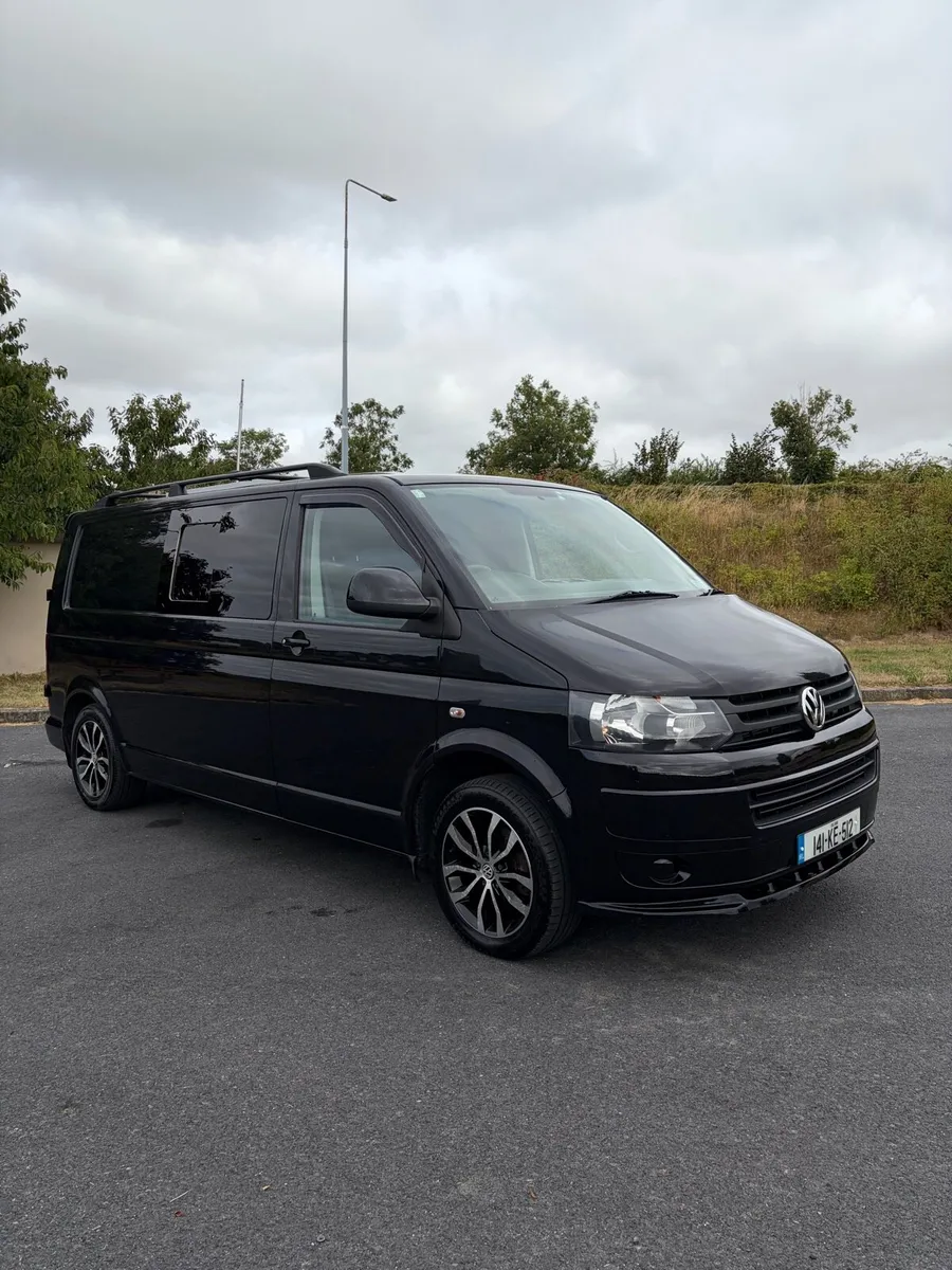 Volkswagon  Transporter Camper. - Image 1