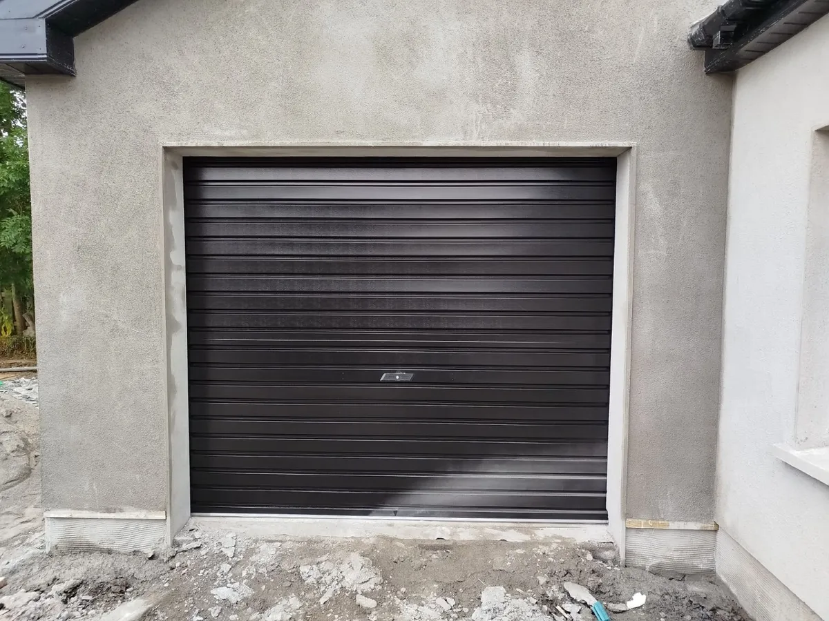 roller doors / shutters - Image 3