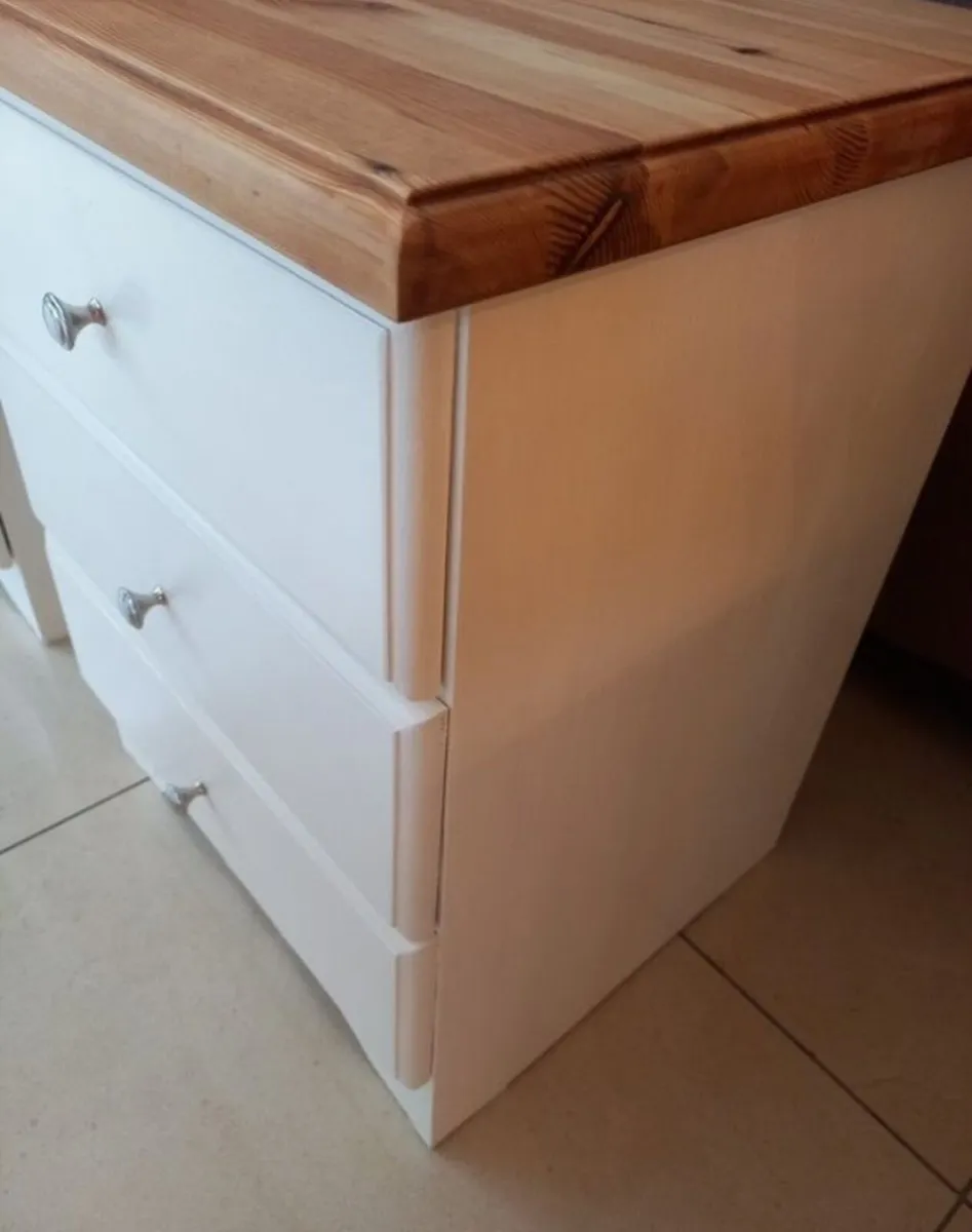Chest of drawers - Image 4