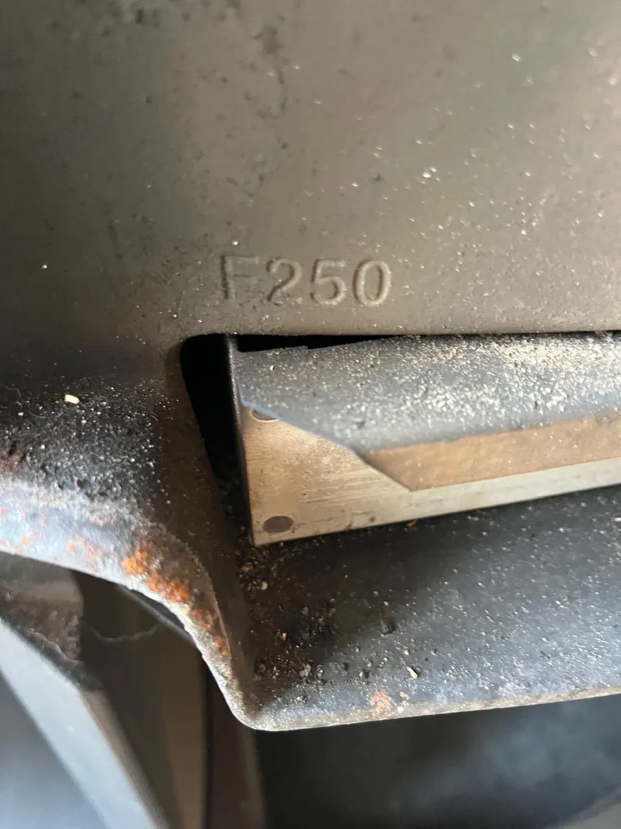 Jotul F 250 Wood Burning Stove, hardly used - Image 3