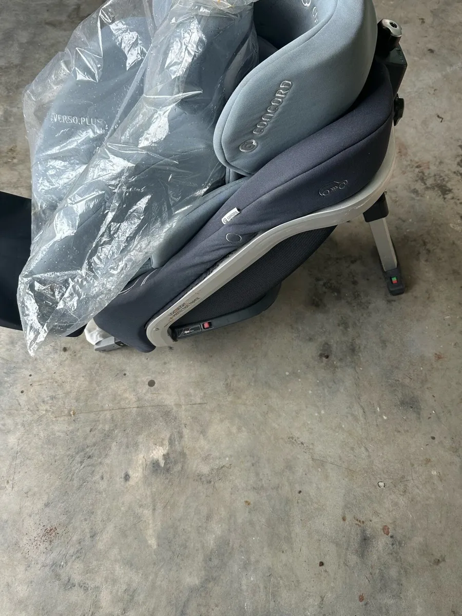 Concord reverso extended rear facing car seat - Image 2